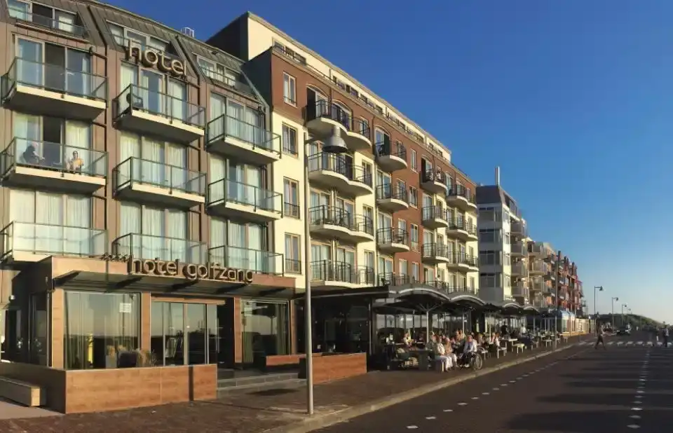 Hotel Golfzang van buitenaf